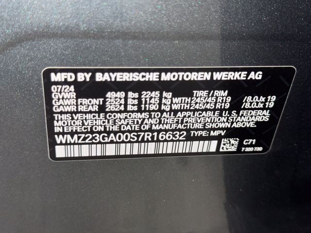 Used 2025 Green Metallic MINI Signature Plus image 37