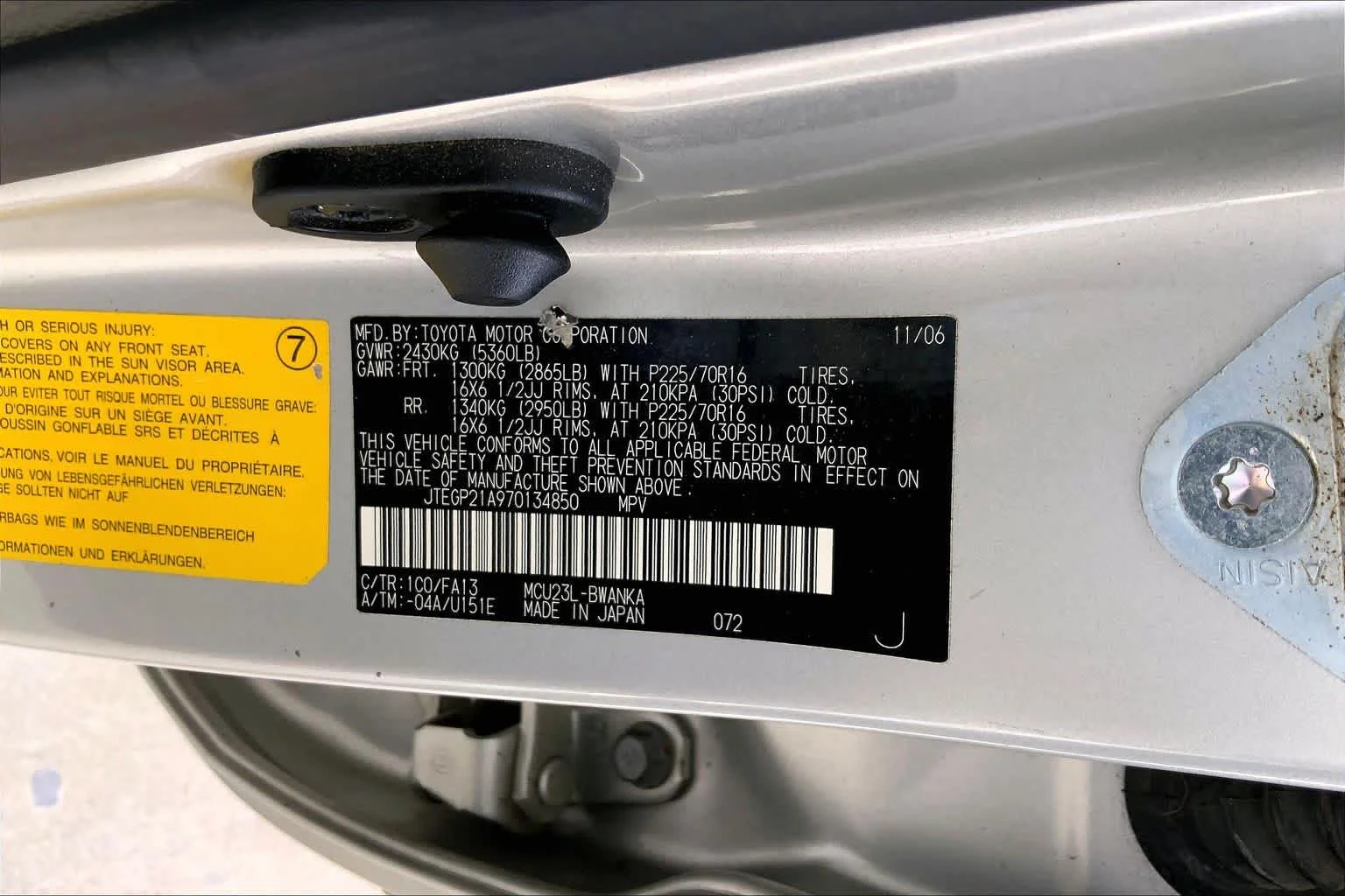 Used 2007 Millenium Silver Metallic Toyota  image 33