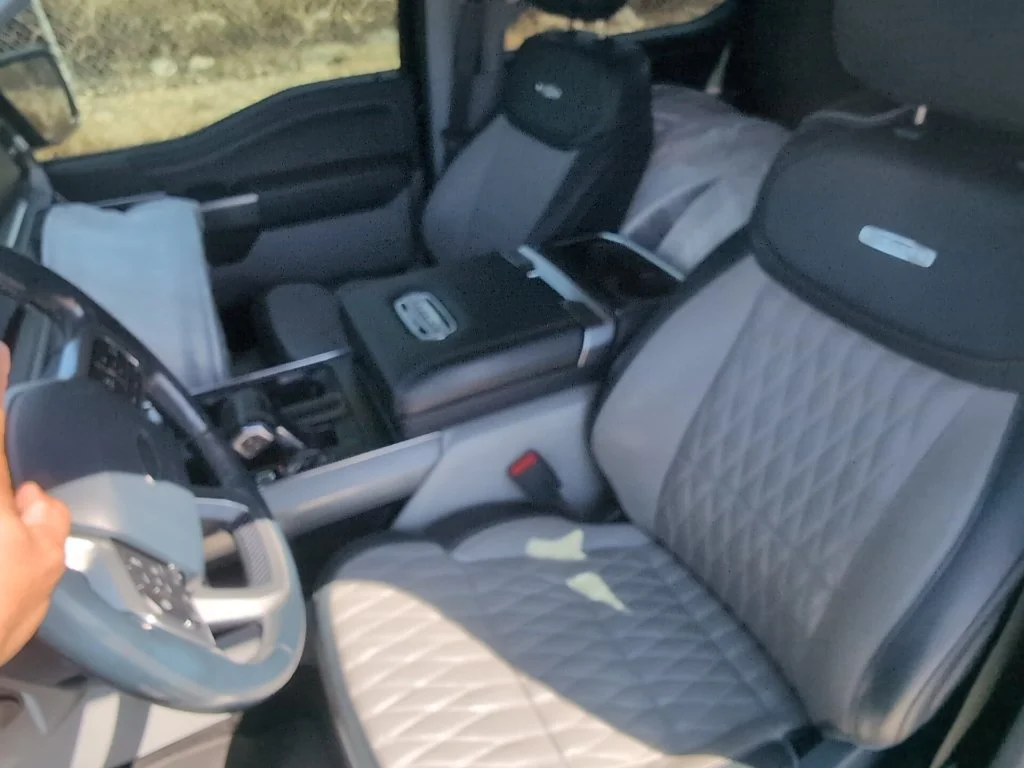 Used 2022 Blue Metallic Ford Limited image 12