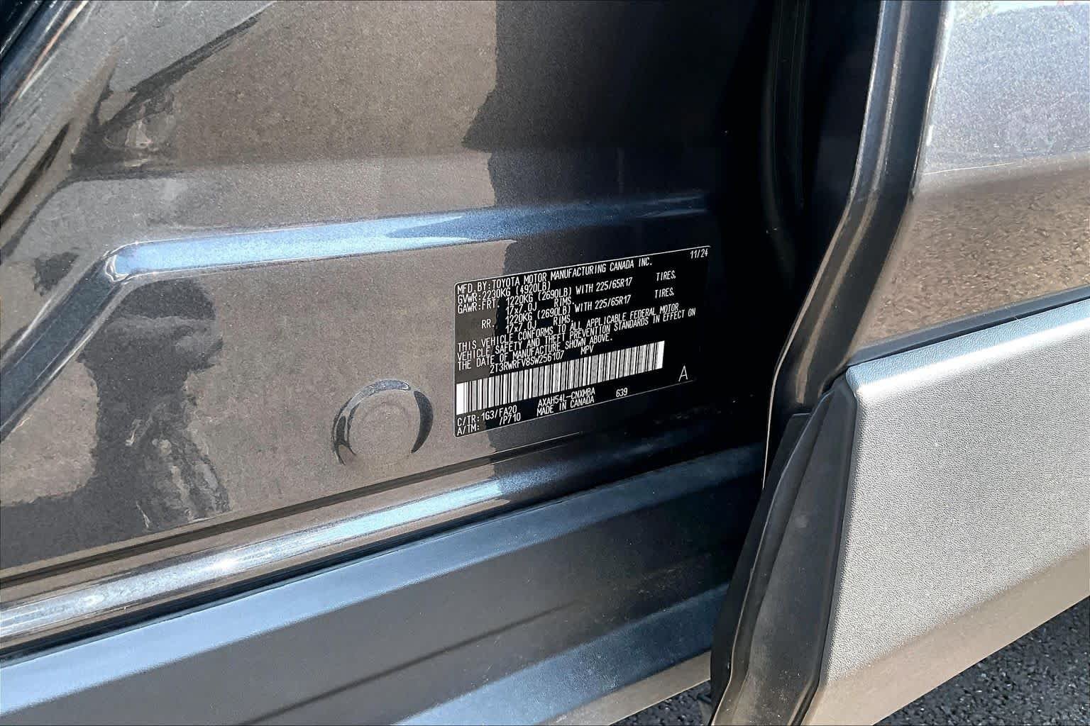 Certified Used 2025 Magnetic Gray Metallic Toyota Hybrid XLE image 35