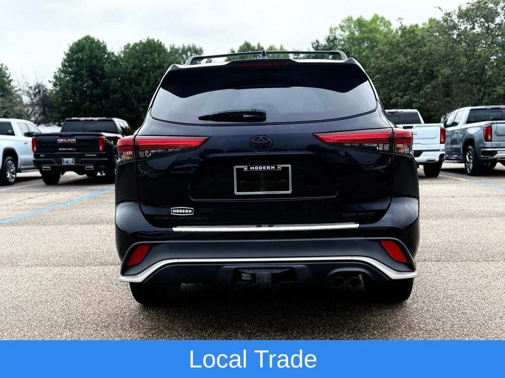 Used 2021 Black Toyota XSE image 5