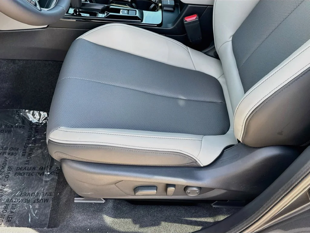 New 2026 MAGNETITE GRAY METALLIC Subaru Limited Hybrid image 24