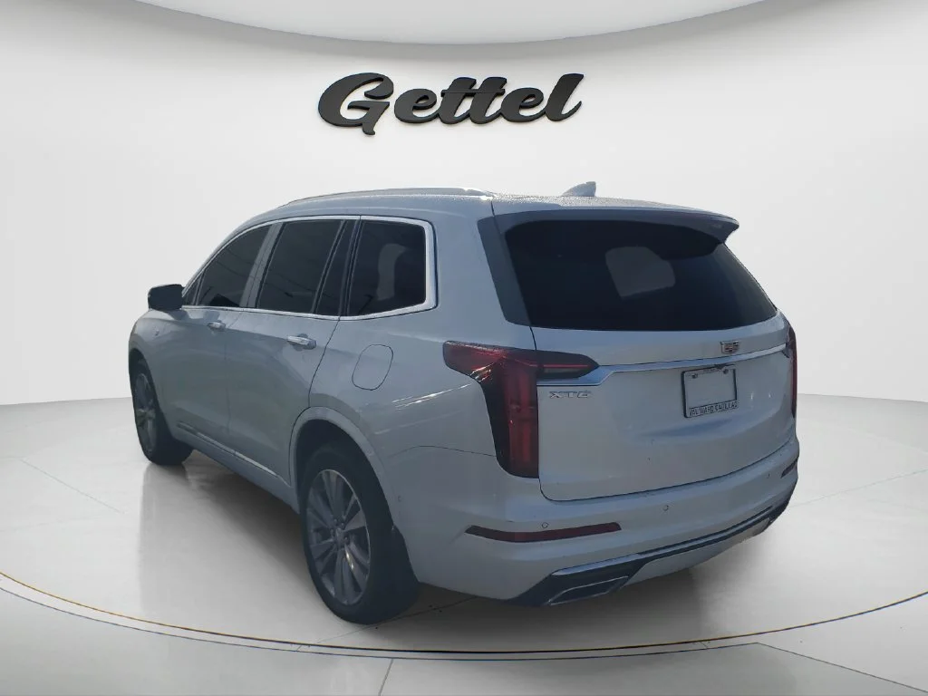 Used 2023 CRYSTAL WHITE TRICOAT Cadillac FWD Premium Luxury image 5