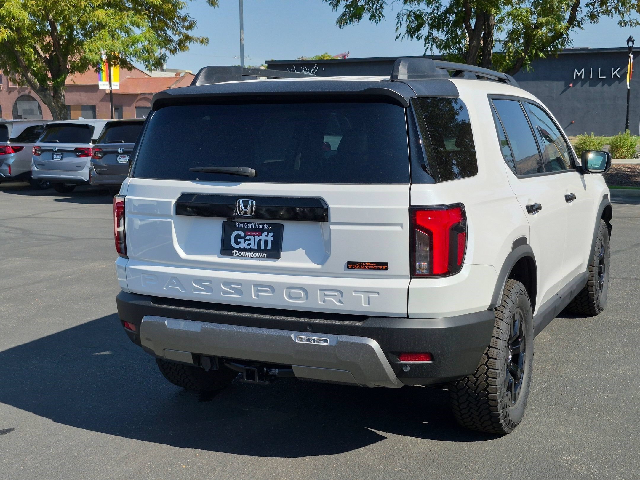 New 2026 Platinum White Pearl Honda TrailSport Elite image 3