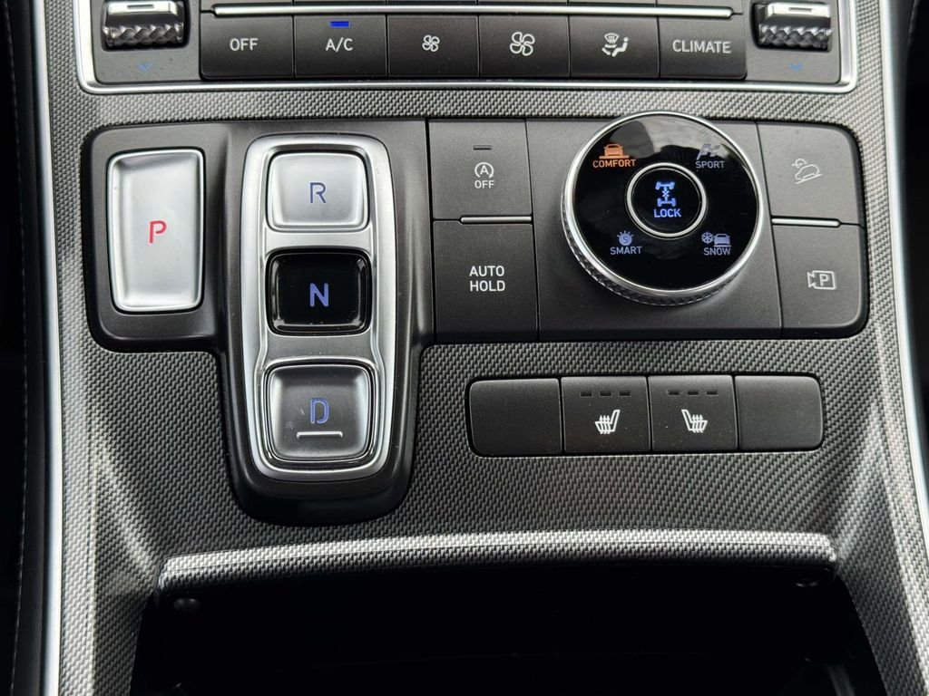 Used 2023 Silver Hyundai SEL image 21