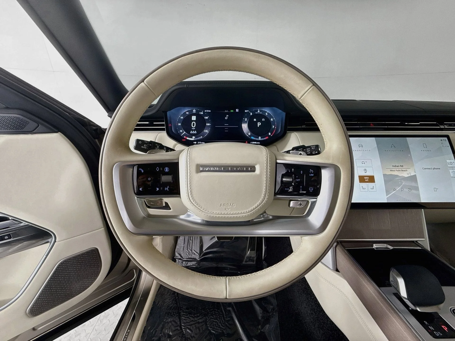 Used 2024 Batumi Gold Premium Metallic Land Rover Autobiography image 10