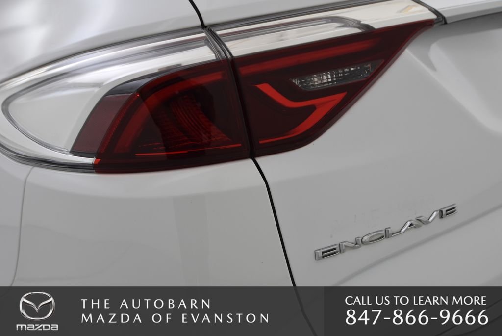 Used 2022 Summit White Buick Essence image 38