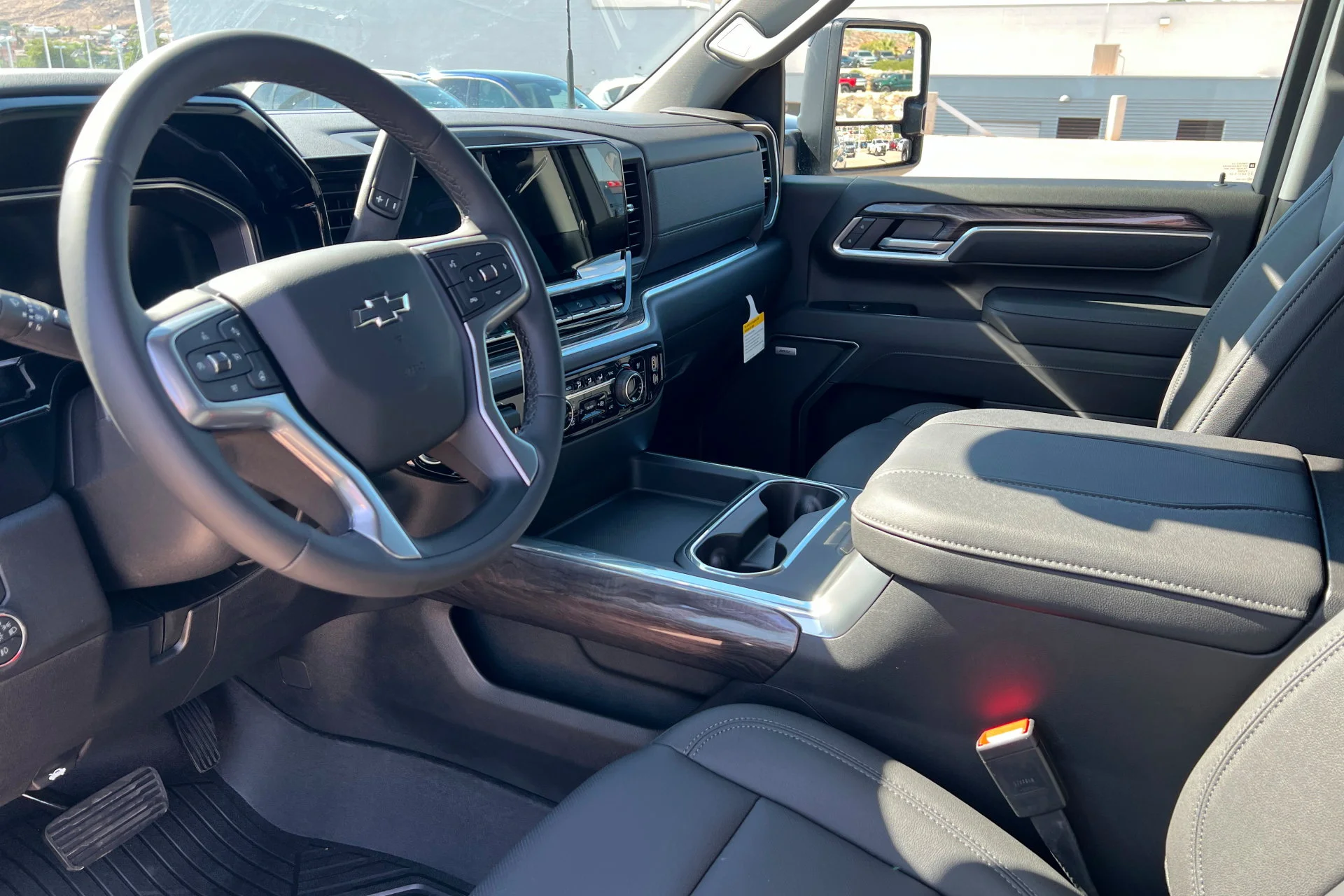 2026 Chevrolet Silverado 2500 HD LTZ - Photo 15