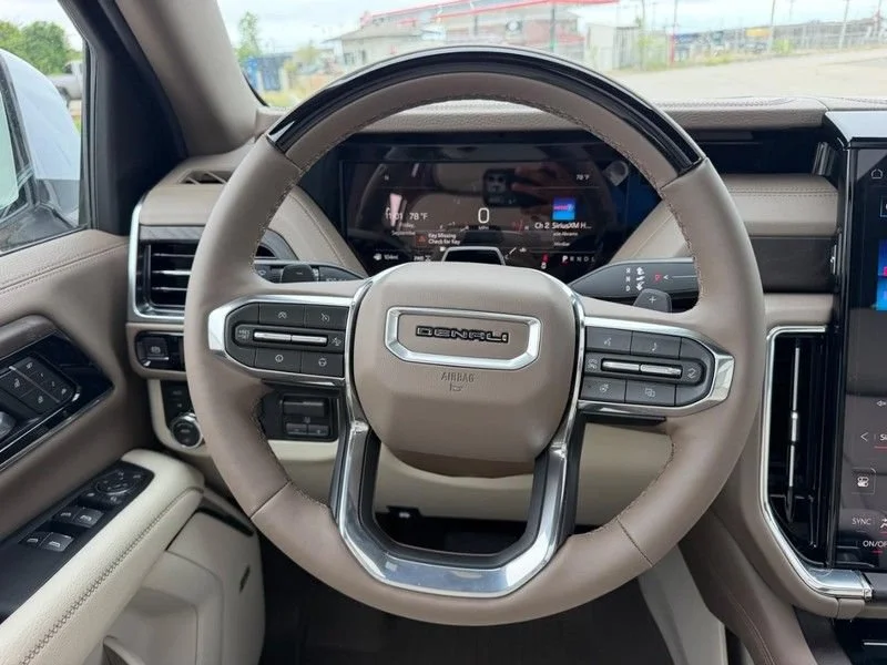 2026 GMC Yukon Denali - Photo 14