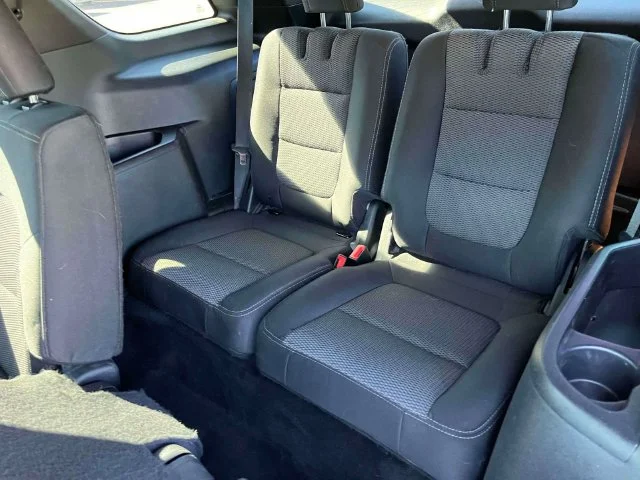Used 2016 Blue Ford XLT image 19