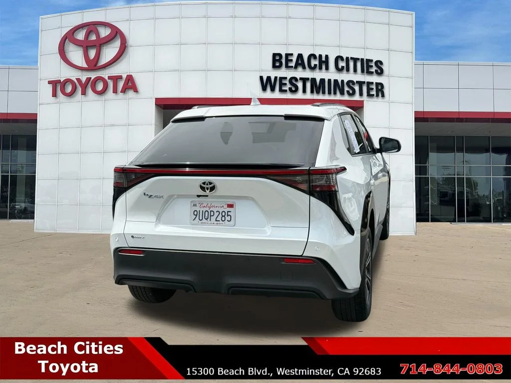 Certified Used 2025 Beige Toyota XLE image 11
