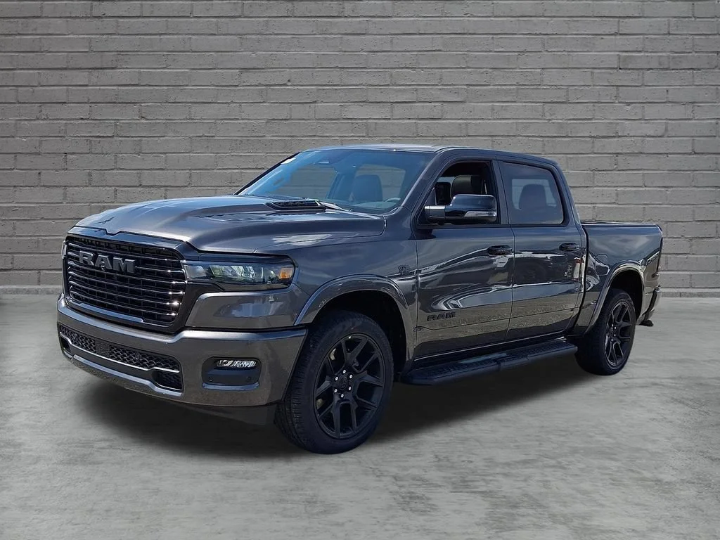 New 2027 Granite Crystal Metallic Clearcoat Ram Laramie image 4