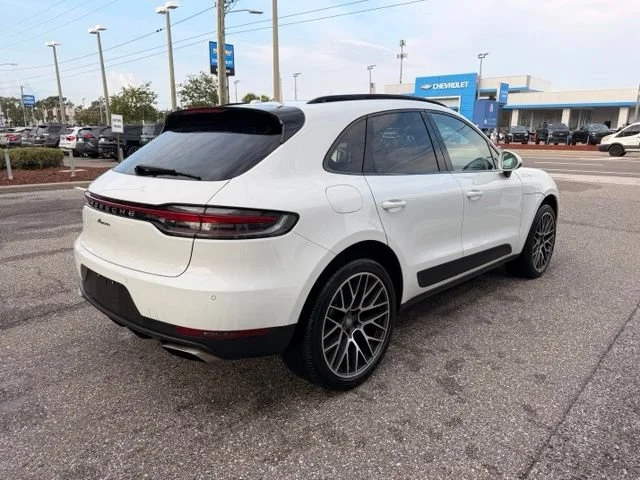 Used 2020 White Porsche Base image 4