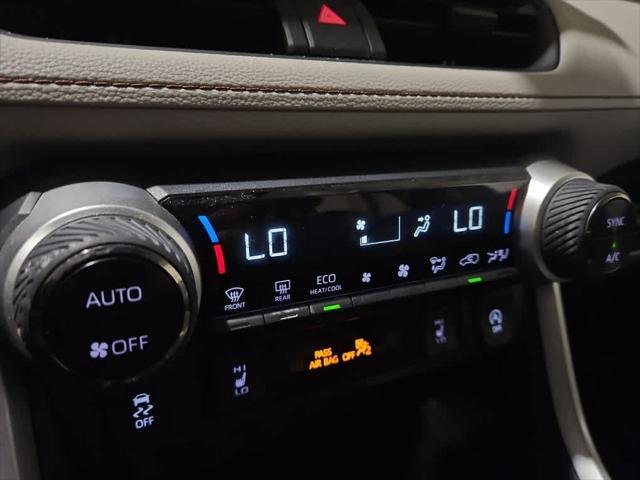 Certified Used 2023 RUBY FLARE PEARL Toyota  image 13