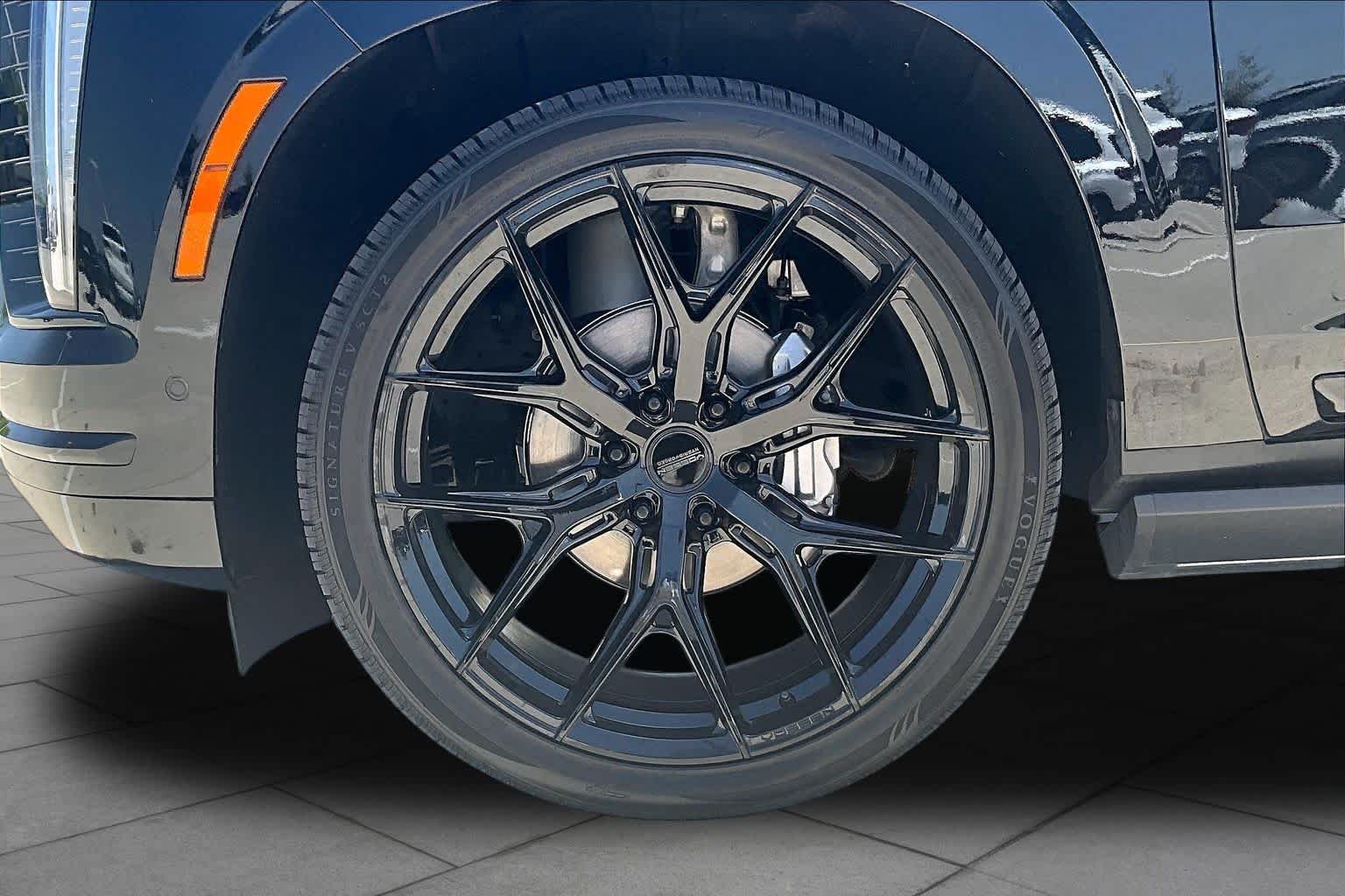 Used 2025 Black Raven Cadillac 4WD Sport image 10