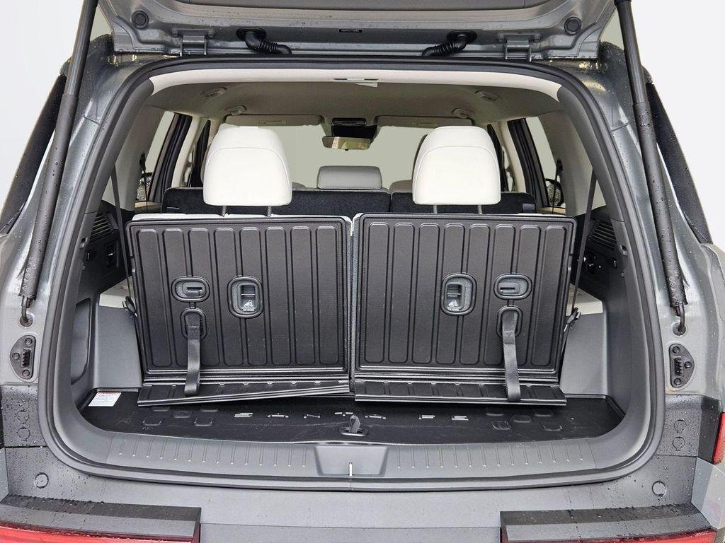 New 2026 Gray Hyundai SEL AWD image 26