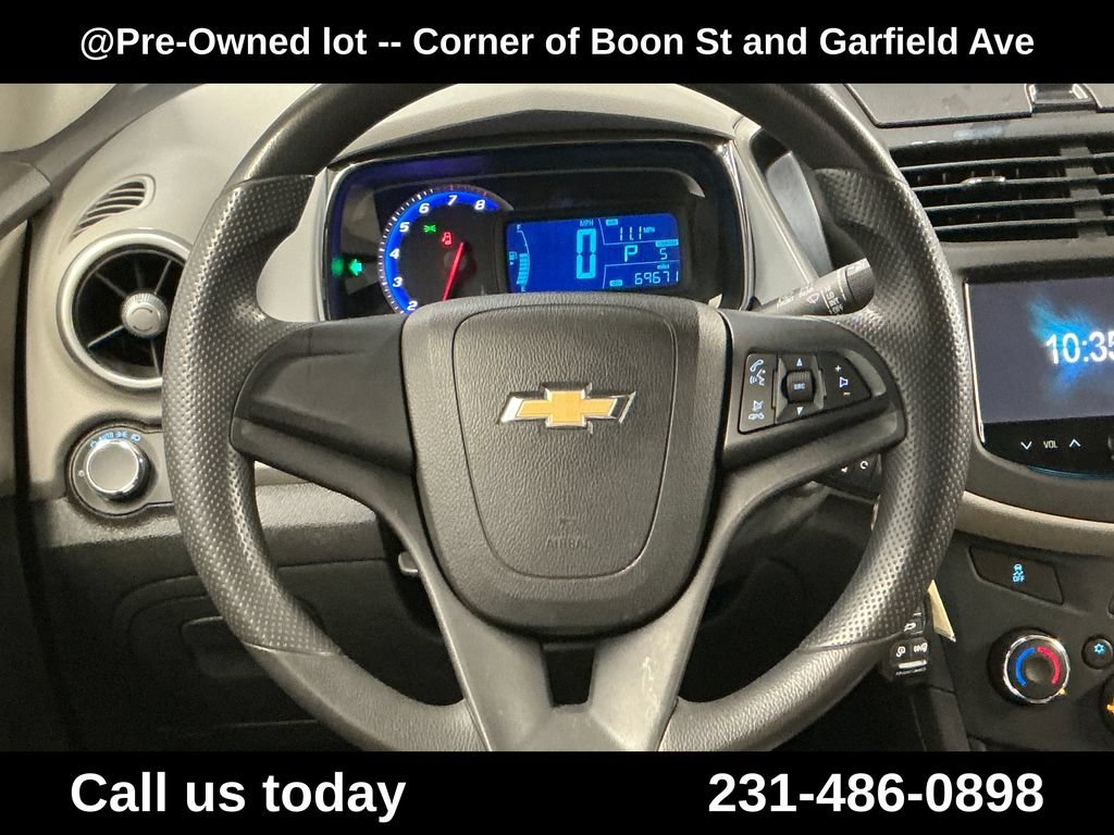 Used 2016 CRIMSON METALLIC Chevrolet LS image 21