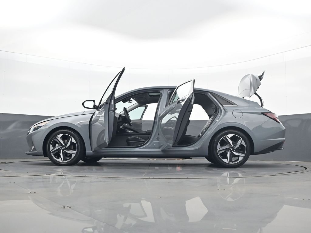 Used 2021 Gray Hyundai Limited image 35