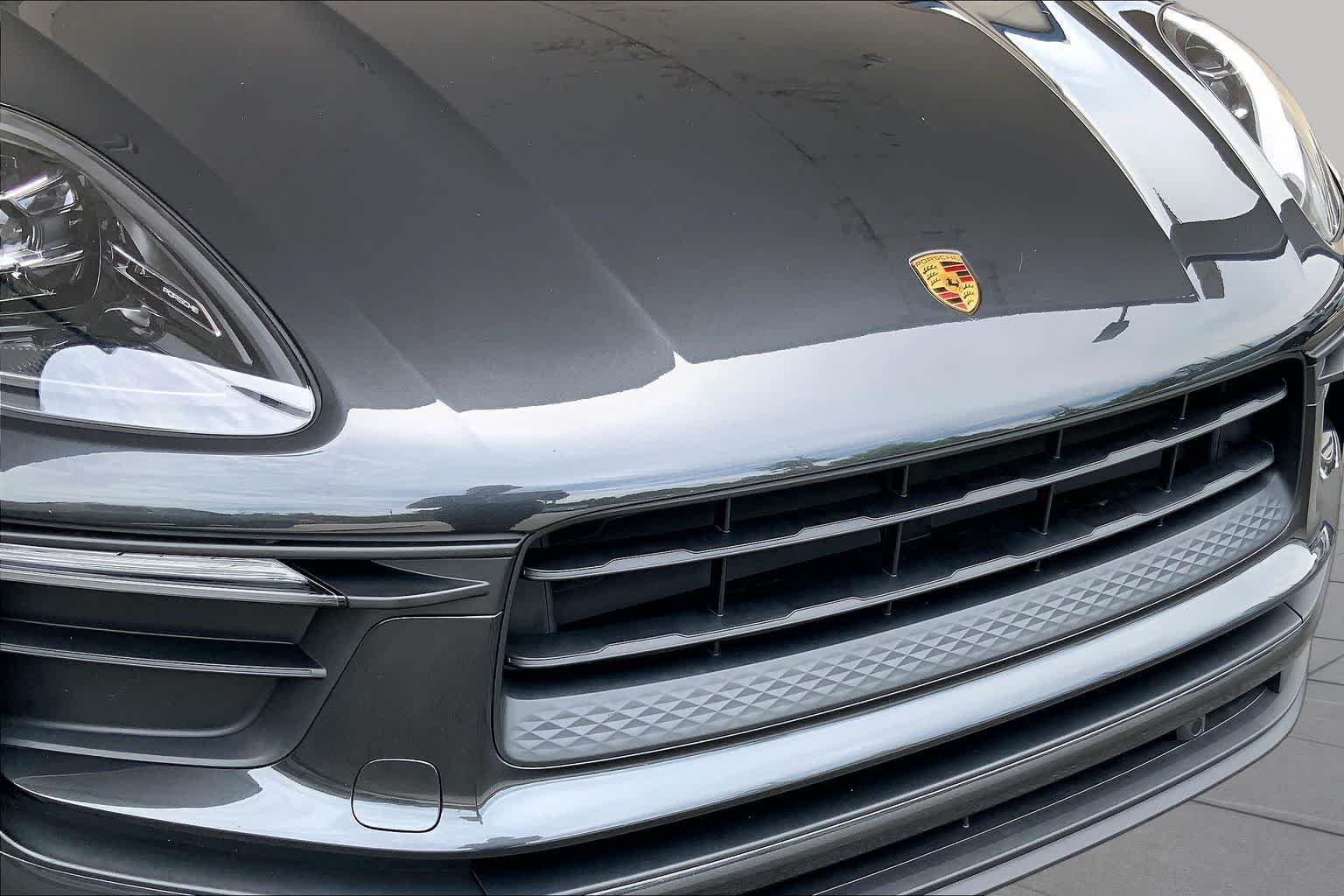 2022 Porsche Macan Base - Photo 32