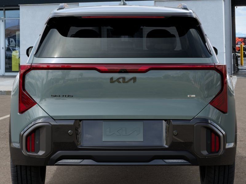 New 2027 Green Kia X-Line S image 13