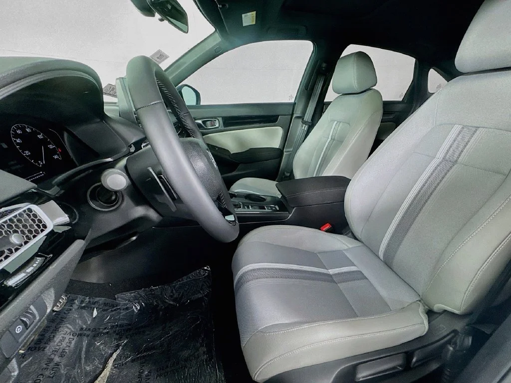 New 2027 Meteorite Gray Metallic Honda Hybrid image 30