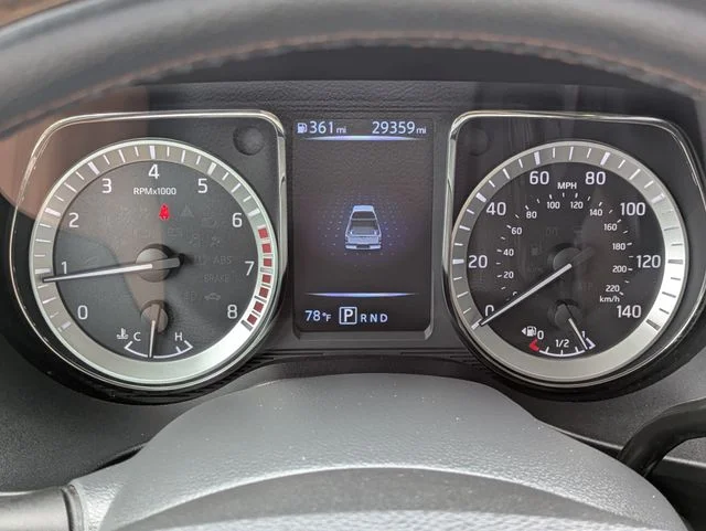 Certified Used 2017 Red Nissan Platinum Reserve image 27