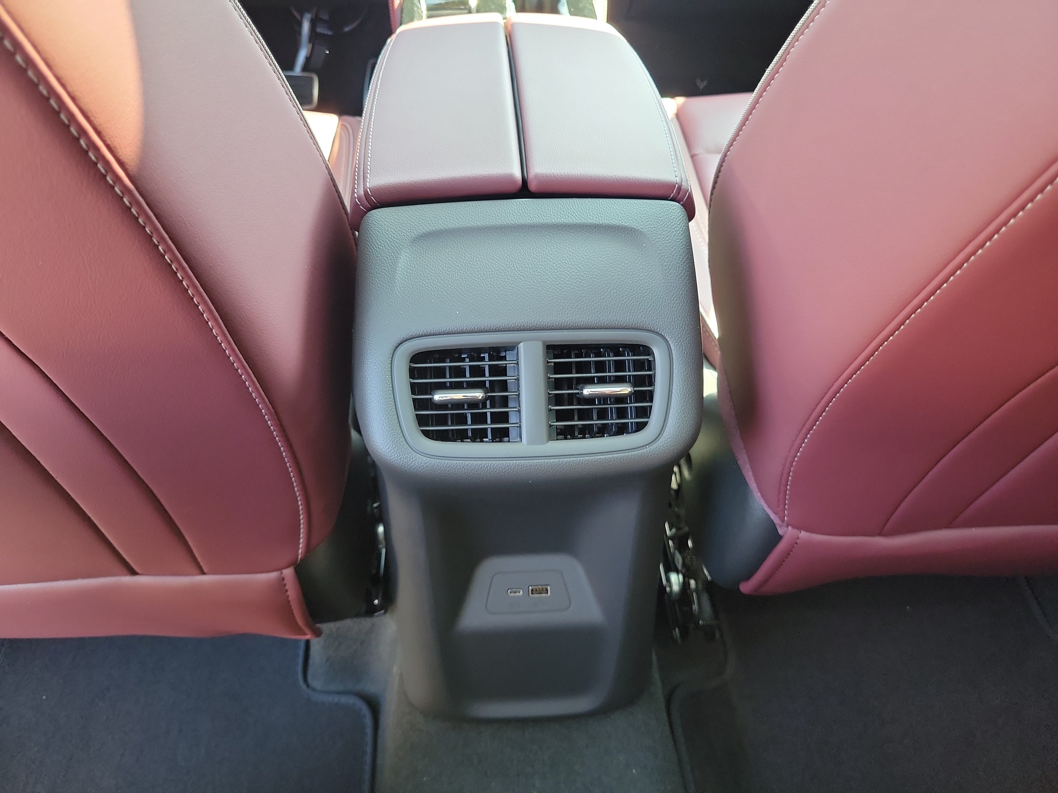 2026 Buick Envision Sport Touring - Photo 11