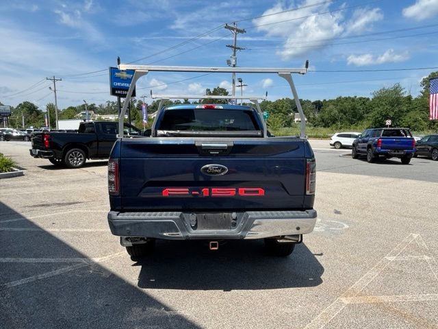 Used 2018 Blue Ford XLT image 7