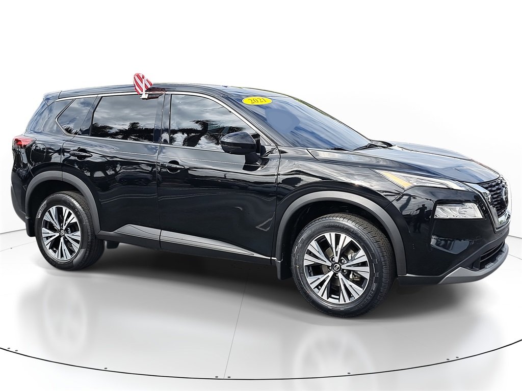 Used 2021 Nissan Rogue SV with VIN 5N1AT3BB0MC678033 for sale in Royal Palm Beach, FL