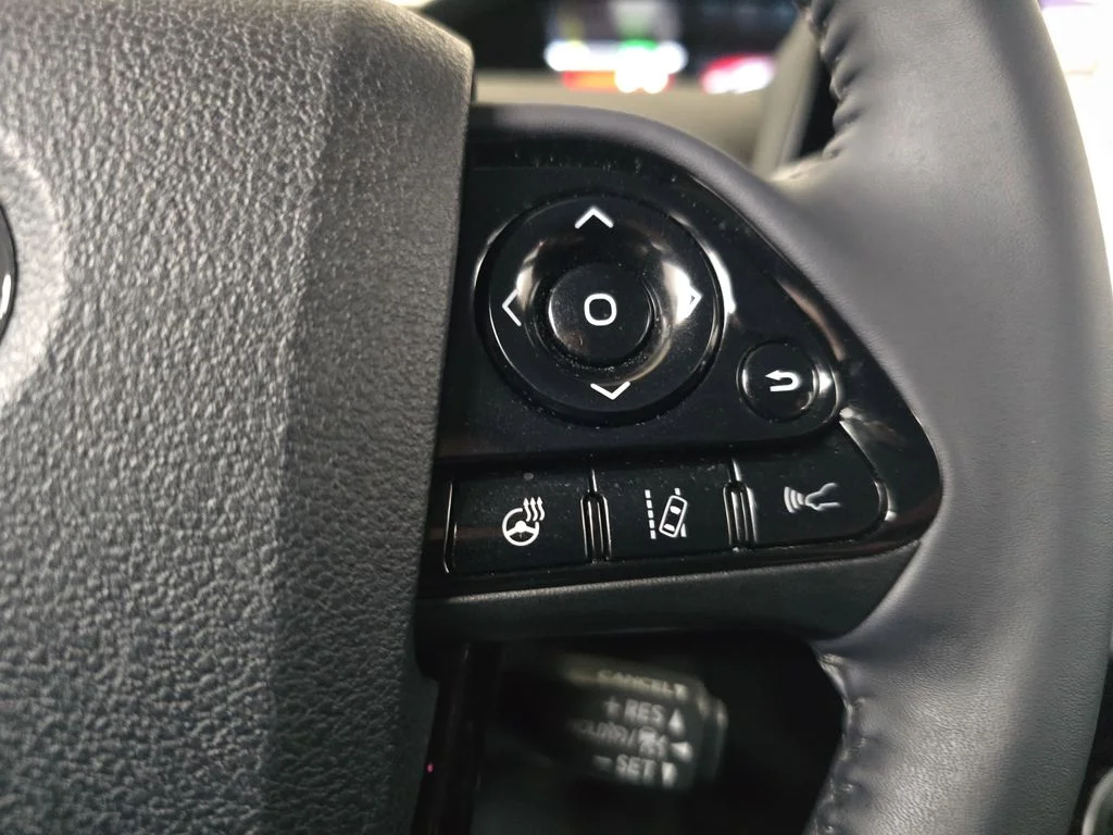 Used 2020 Blue Toyota Limited image 20