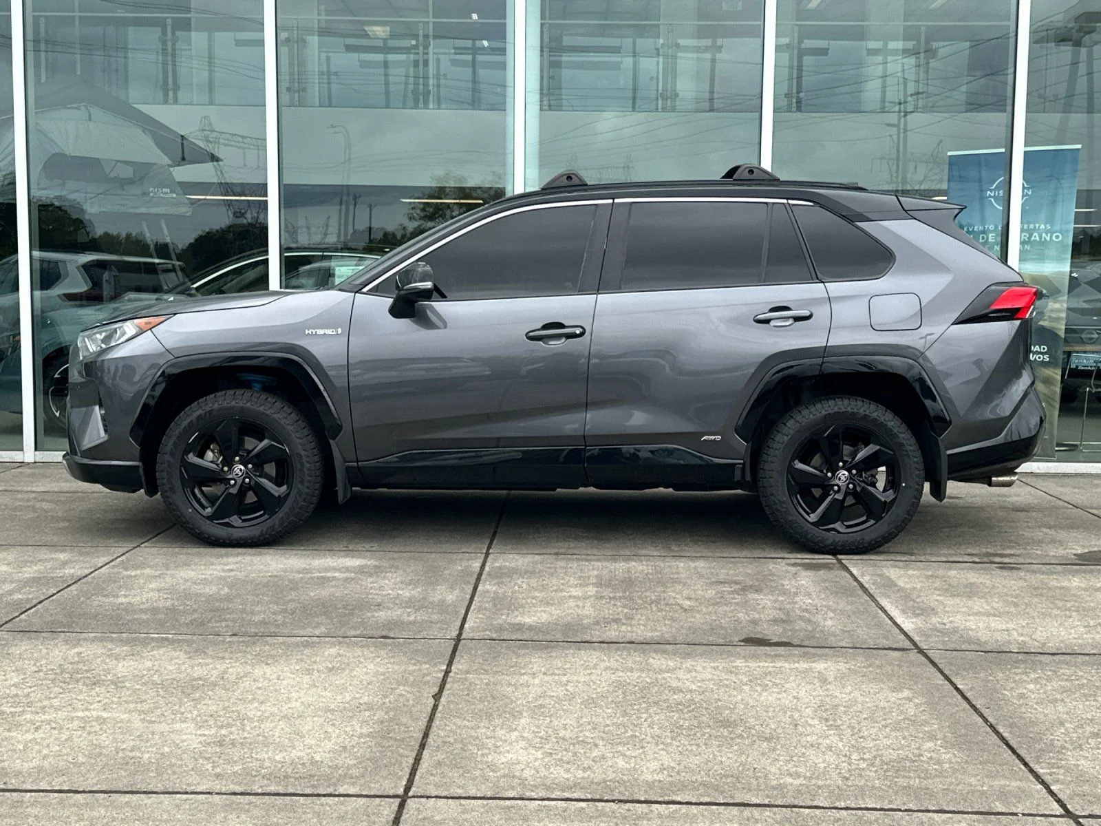Used 2021 Midnight Black Metallic Toyota XSE image 6