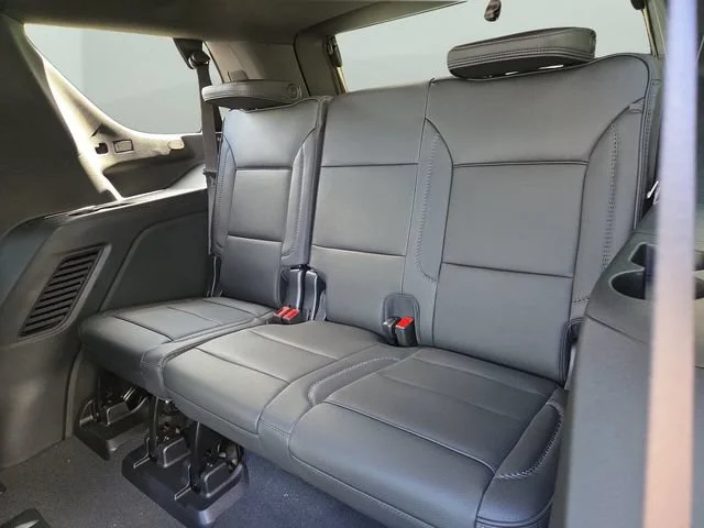 2026 GMC Yukon Denali - Photo 30