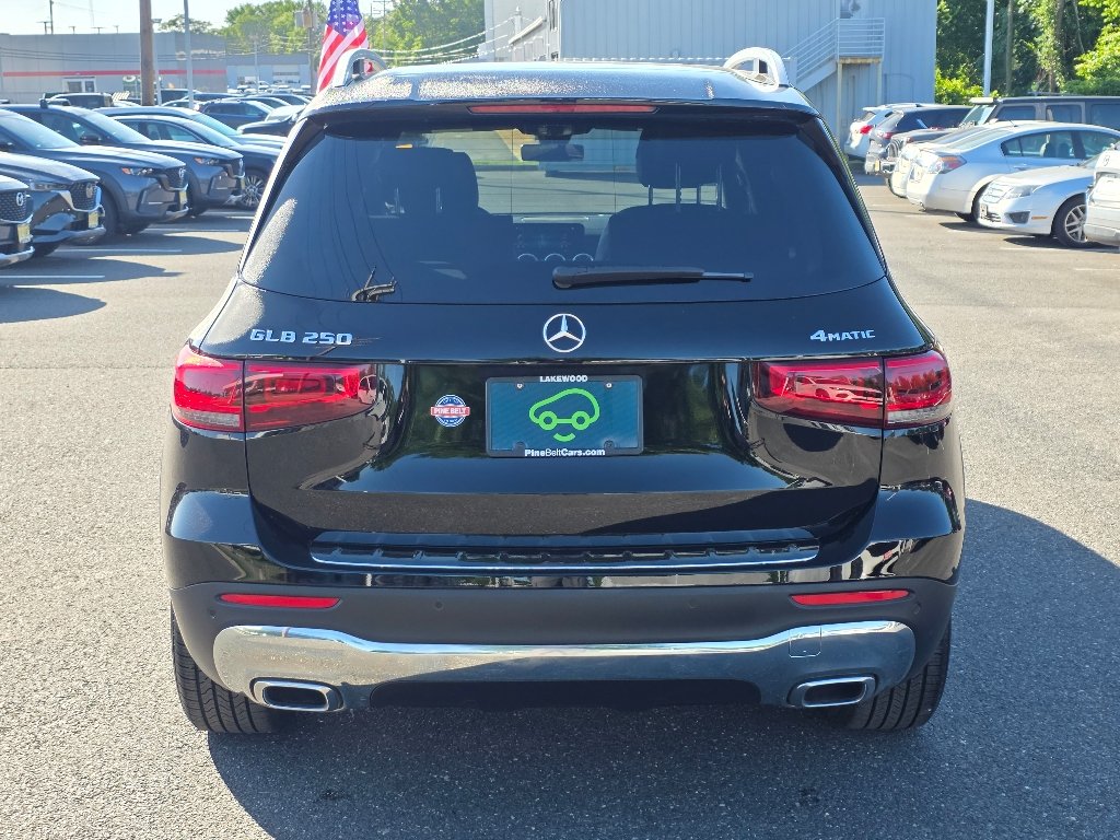 Used 2023 Black Mercedes-Benz GLB 250 image 15