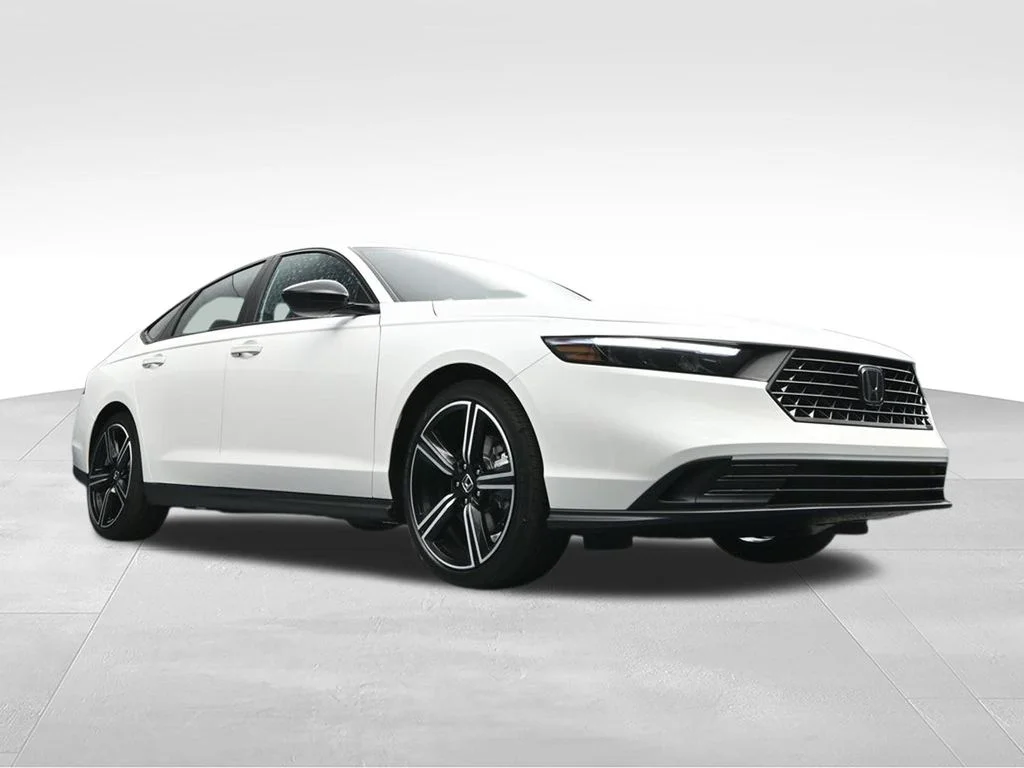 New 2026 Platinum White Pearl Honda Sport image 32