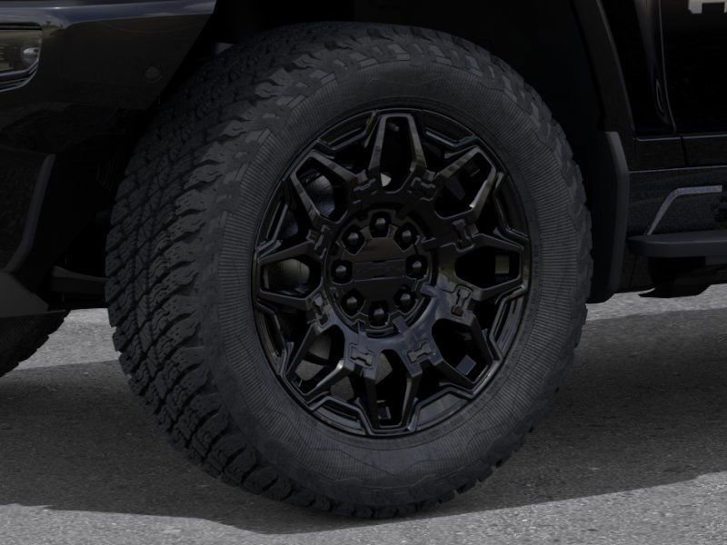 2025 GMC HUMMER EV SUV - Image 14