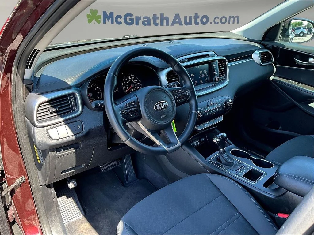 Certified Used 2017 Purple Kia LX image 19