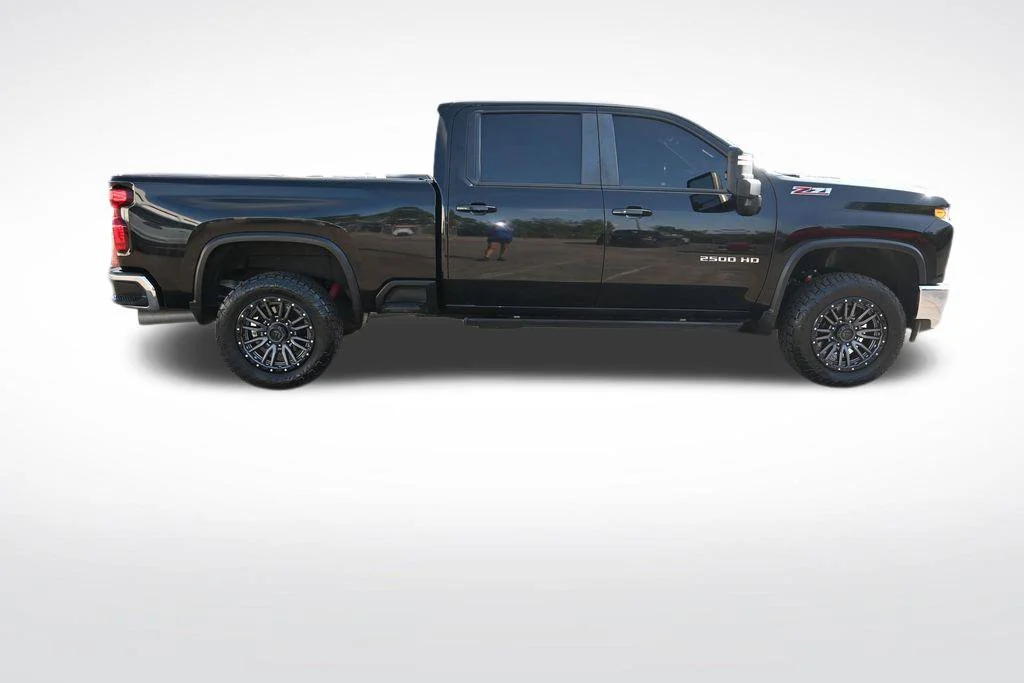 Used 2023 Black Chevrolet LT image 46