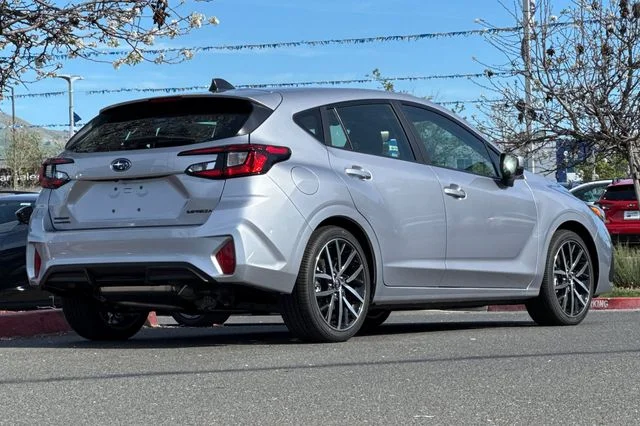 New 2026 ICE SILVER METALLIC Subaru Sport image 4