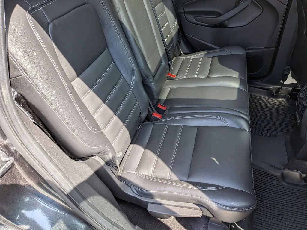 Used 2018 Gray Ford Titanium image 26