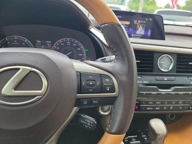 Used 2019 White Lexus 350 image 20
