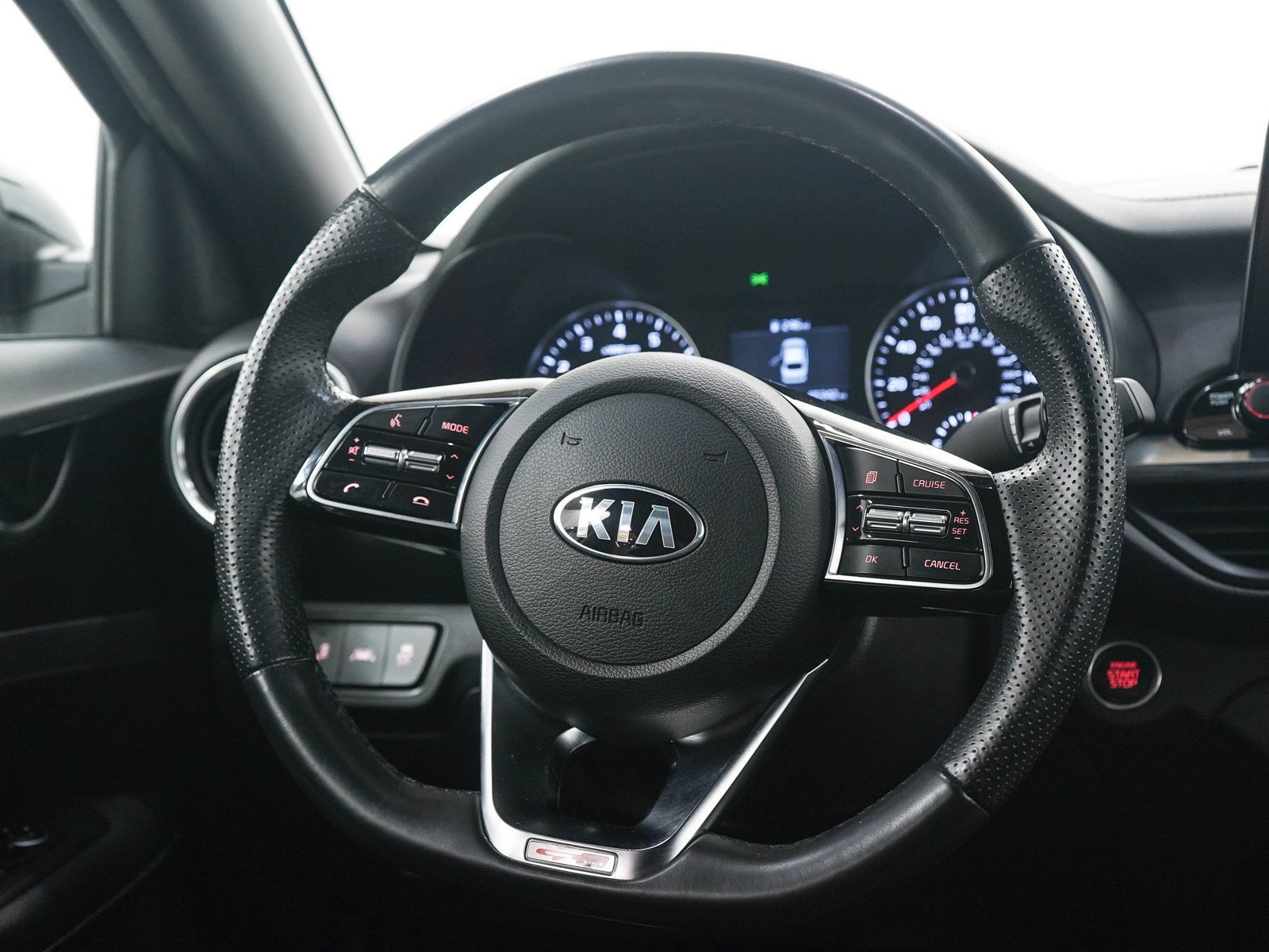 Used 2021 Snow White Pearl Kia GT-Line image 16