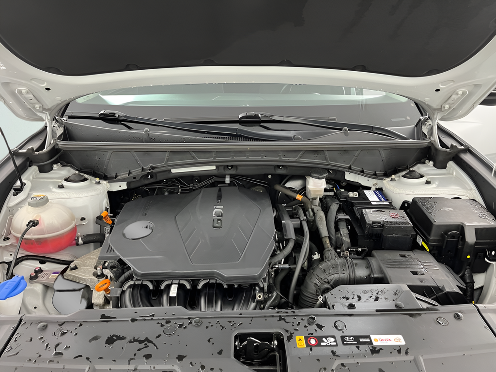 Used 2022 Shimmering Silver Hyundai XRT image 20