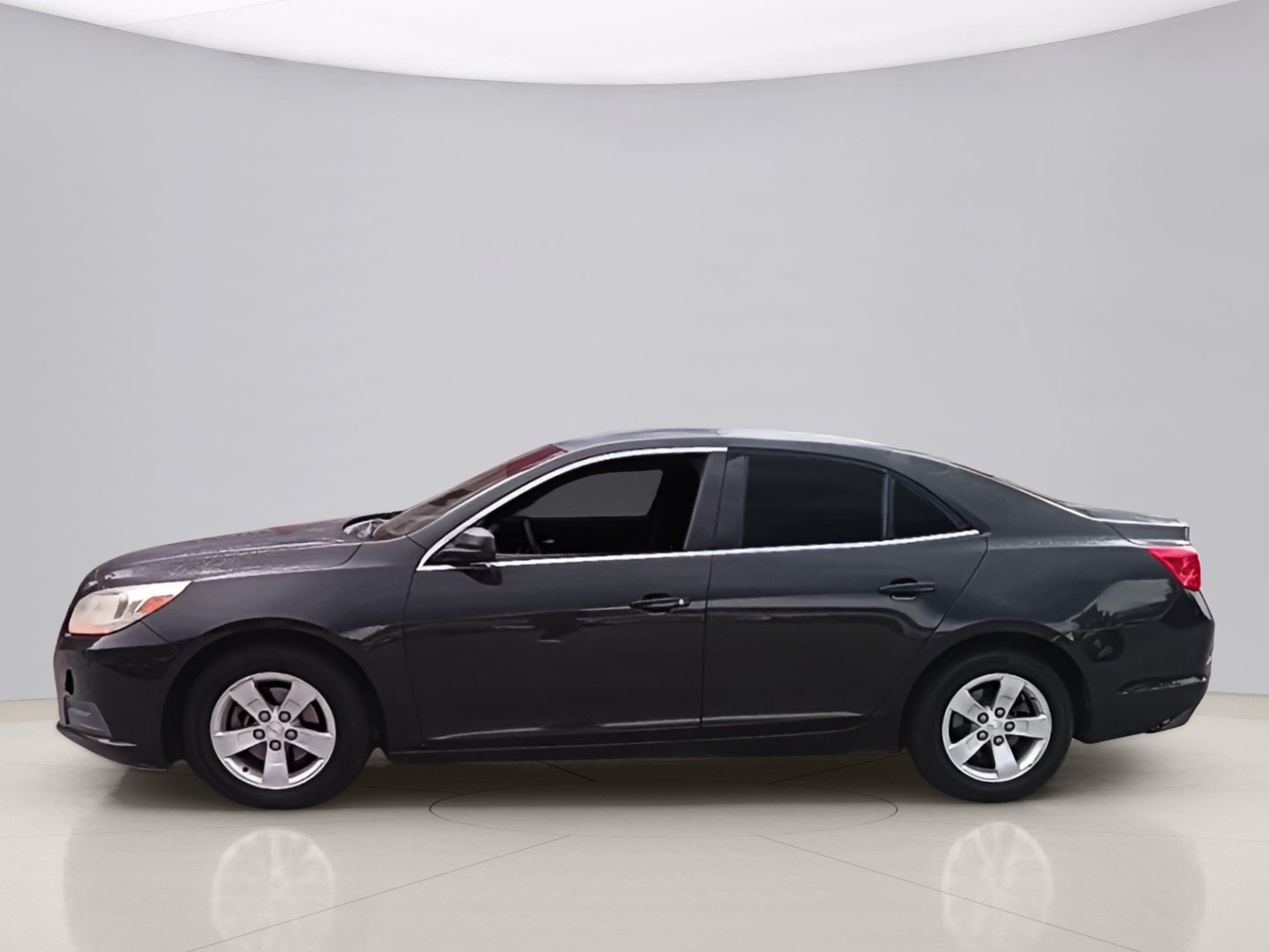 Used 2013 Black Chevrolet LS image 2