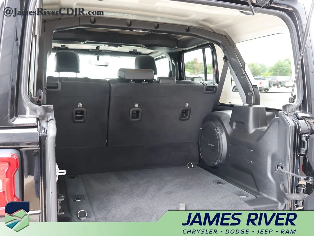 Used 2023 Black Jeep Sahara 4xe image 15