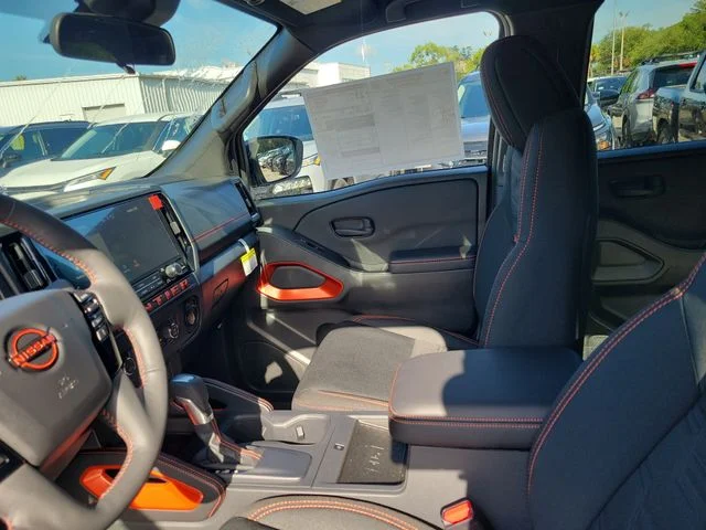New 2026 White Nissan PRO-X image 8