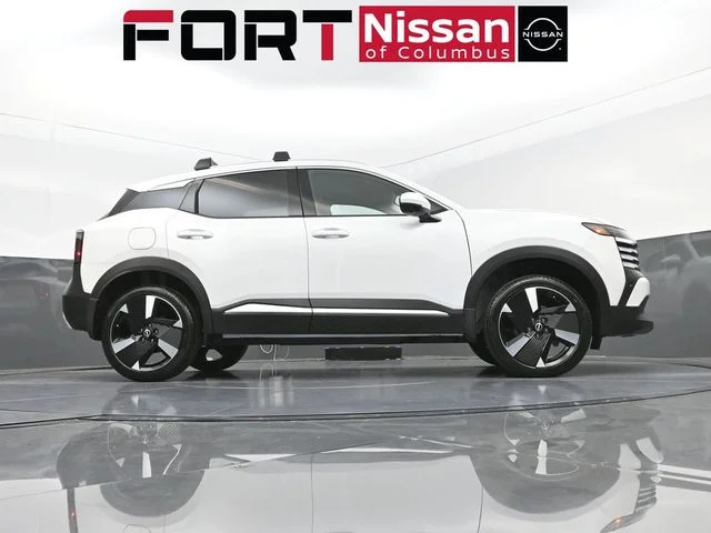 New 2025 White Nissan SR image 39