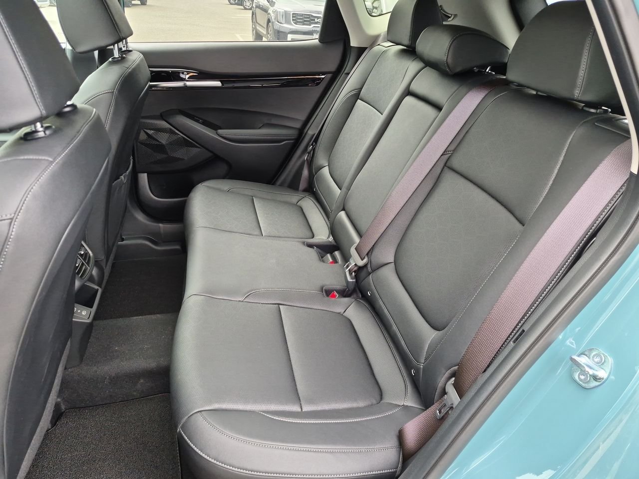 New 2026 Pluton Blue Kia EX image 26