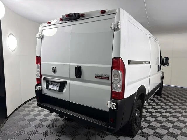 Used 2022 White Ram Base image 5