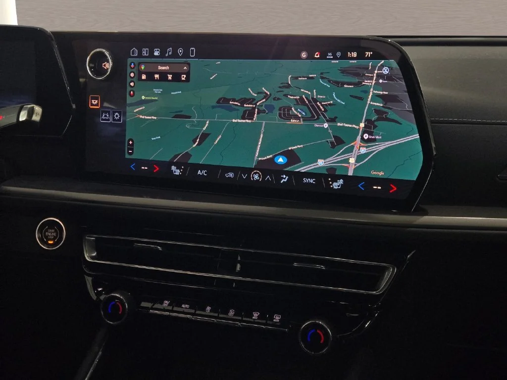 2027 Chevrolet Traverse LT - Photo 22