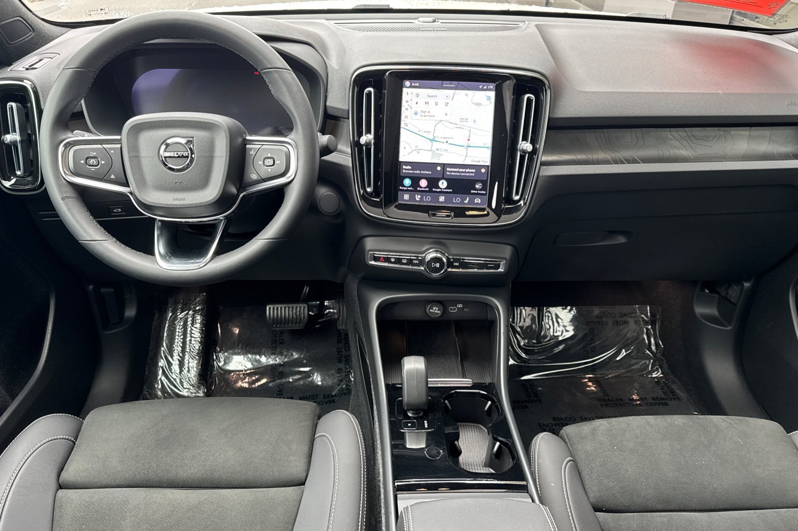 Used 2023 White Volvo Ultimate image 14